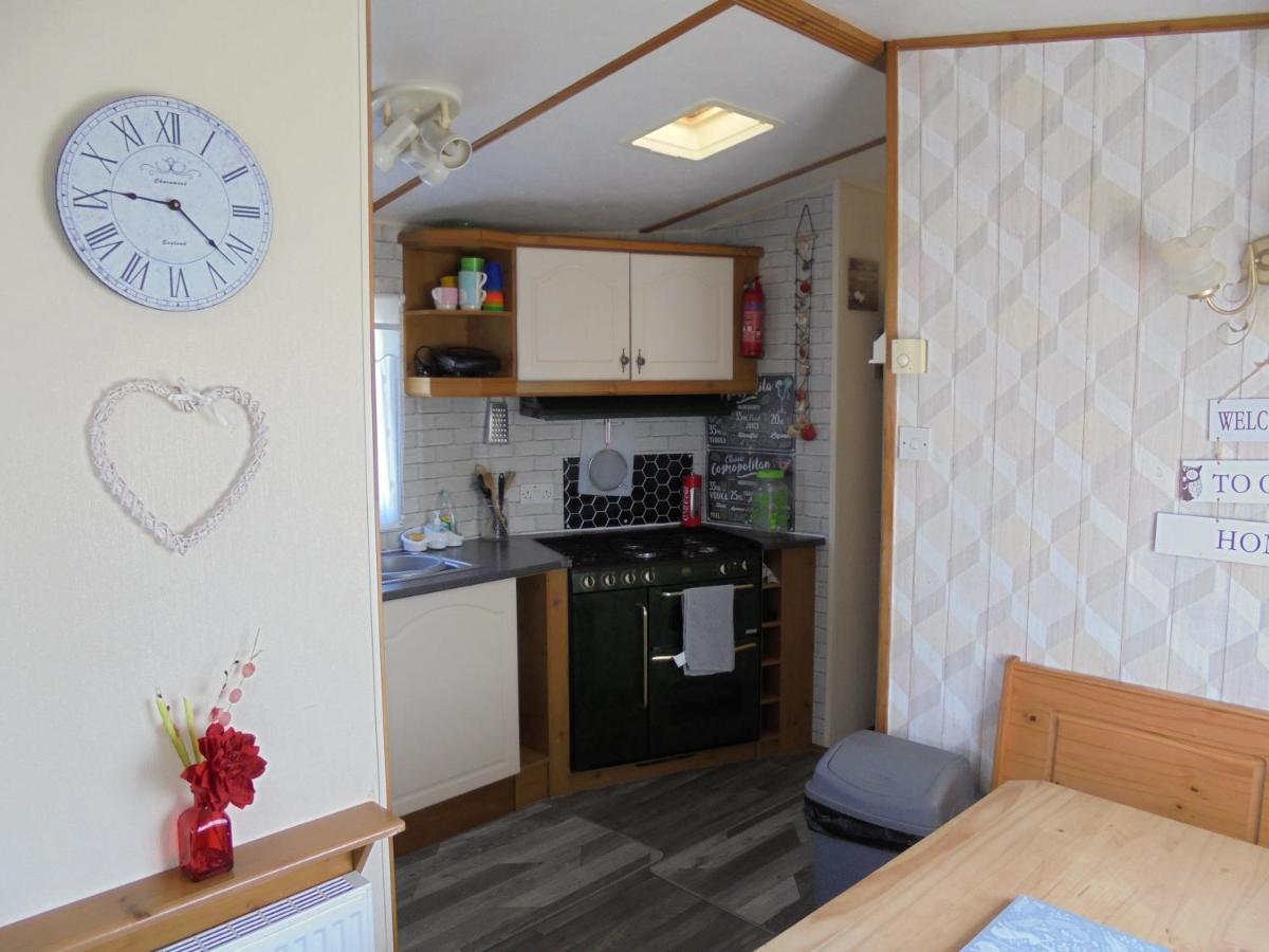 אינגולדמלס 6 Berth Central Heated On The Chase מראה חיצוני תמונה