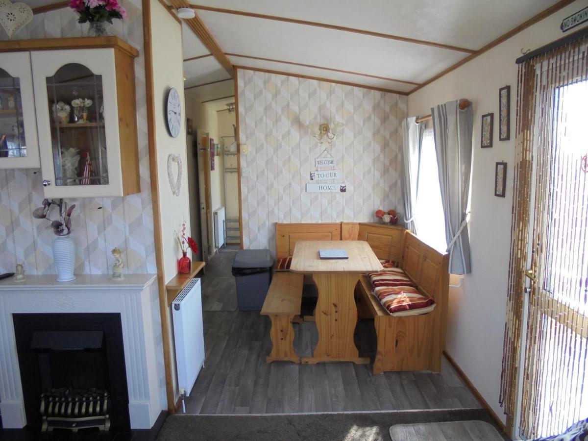 אינגולדמלס 6 Berth Central Heated On The Chase מראה חיצוני תמונה